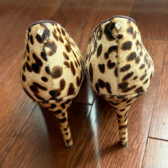 Sam Edelman Leopard Print Heels - Picture 2 of 6